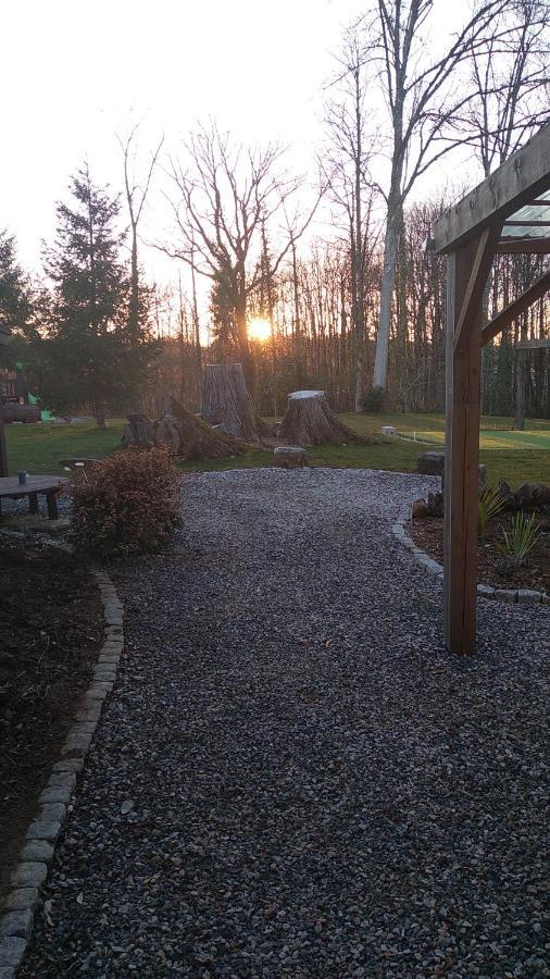 Bed and Breakfast Lime Trees Arnac-Pompadour Екстер'єр фото